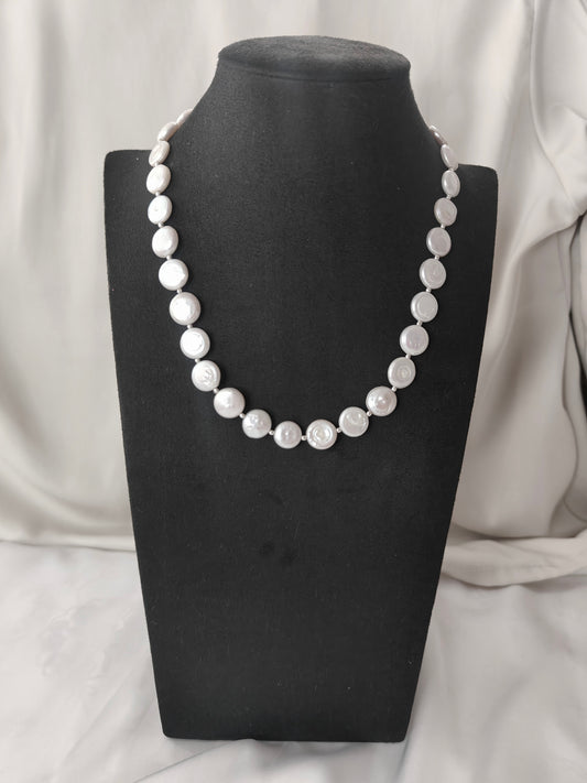PFW008 The royal coin pearl necklace
