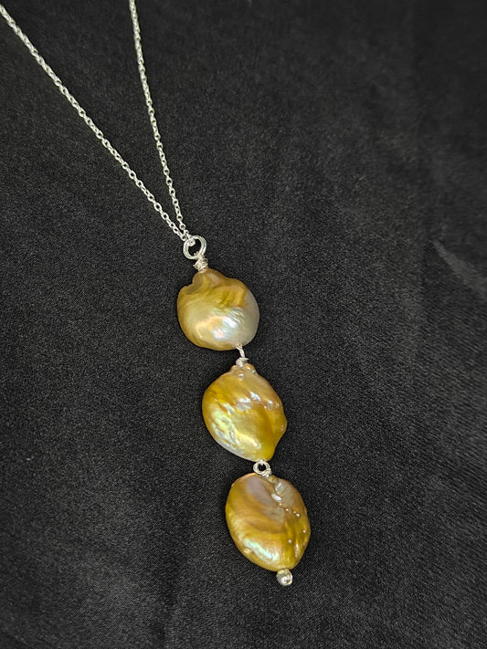 PFW018 Iridescent golden-lavender toned baroque drop necklace with fine silver chain