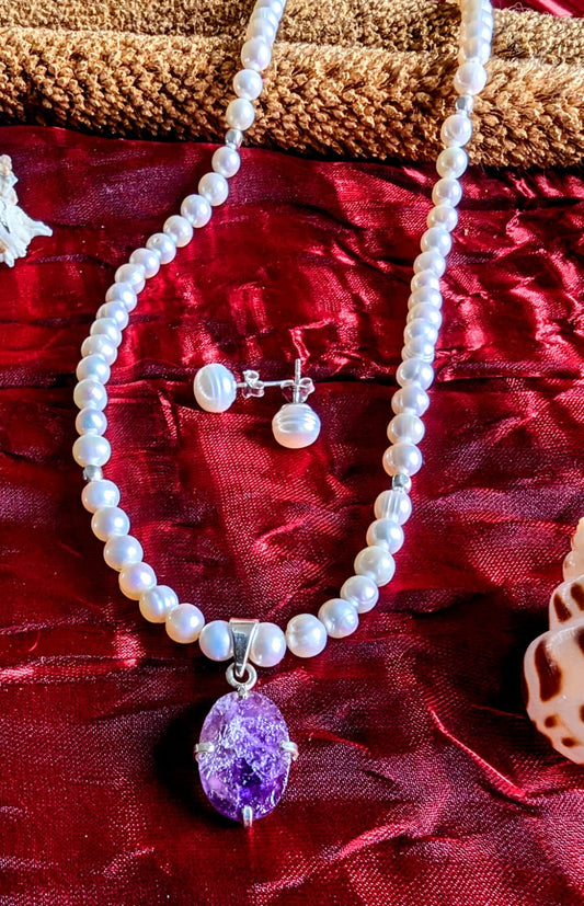 PFW004 Unique about to round pearl necklace with amythest pendant