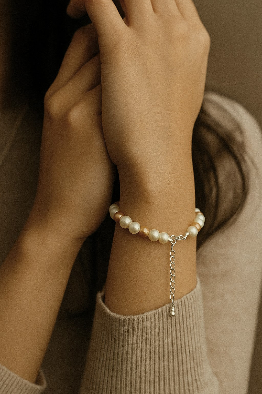 BRPFW008- Boho themed Pearl bracelet with sterling silver 925