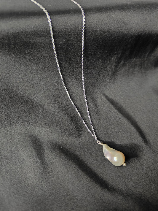 PFW016 Pearl rain - baroque pearl necklace with fine silver chain