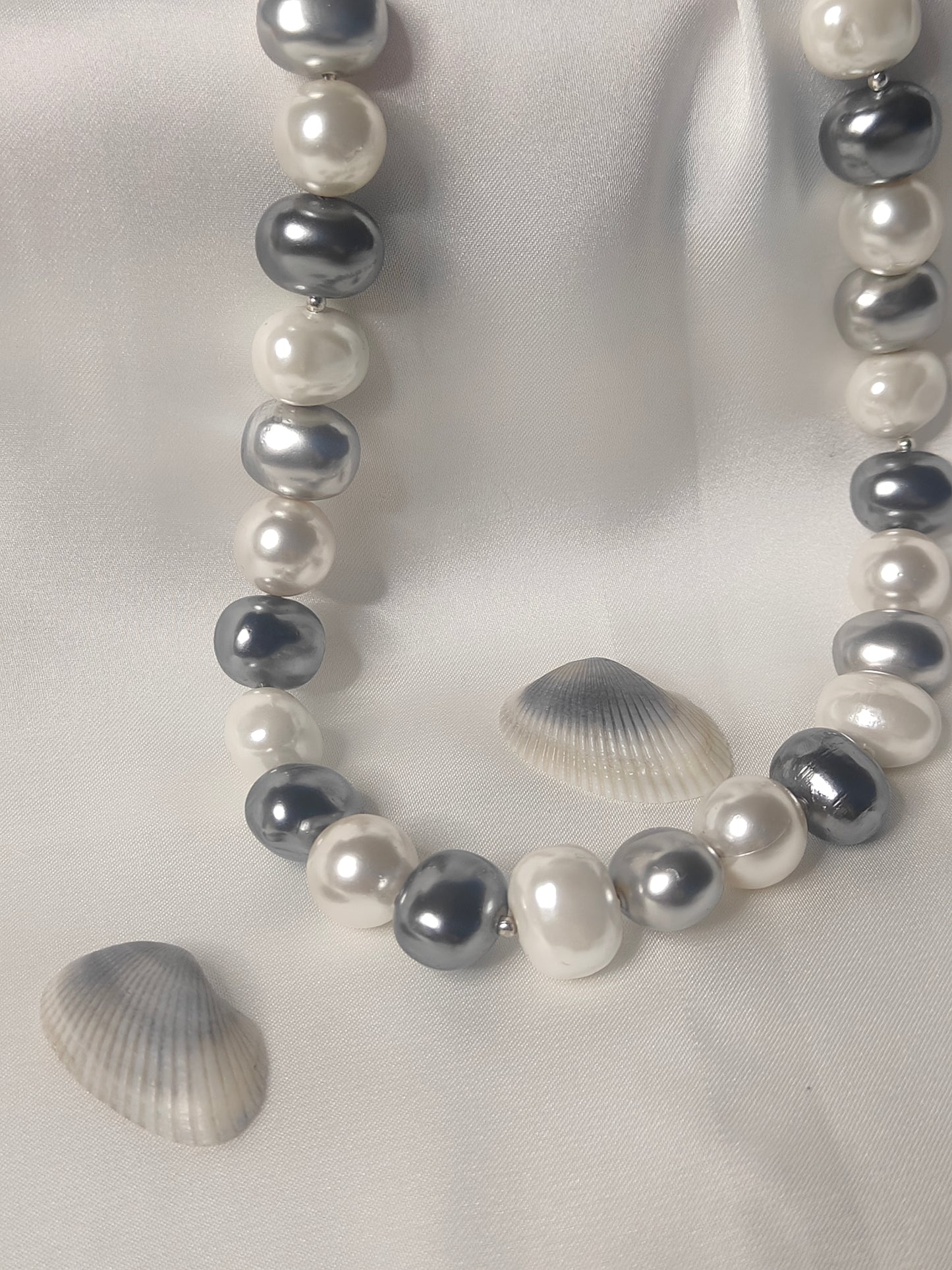 PSP001- Moonlight Mirage- white and grey shell pearl necklace