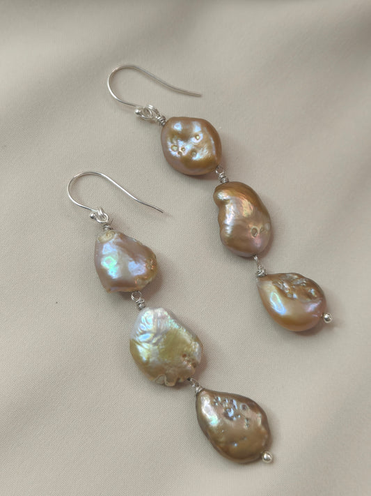 ERPFW007 Golden Glow Baroque Pearl Dangle Earrings