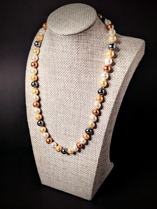 PSP002	 Golden touch Multicolour Pearl single string necklace